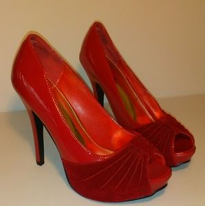 Styluxe Red Heels
